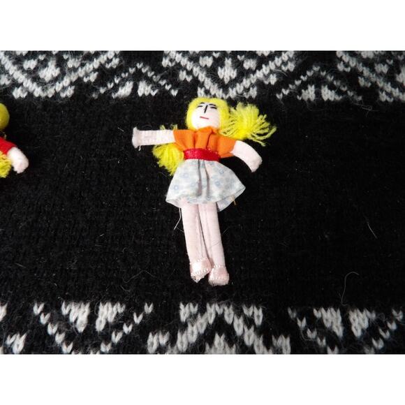 Western Connection Sweater Medium Dolls 3D 80s Knit Art to Wear Funky Weird - Picture 8 of 14